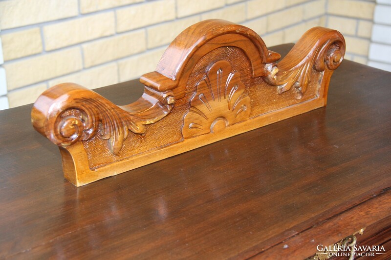 Ónémet falióra torony, komód, szekrény dísz, tetődísz 47