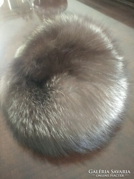 Ezüst róka szőrmesapka