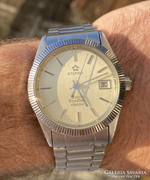 ETERNA KONTIKI KORONAZÁRAS ACÉL KVARCÓRA ROLEX DATEJUST FAZON