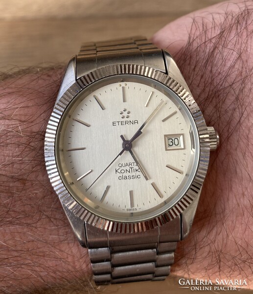 ETERNA KONTIKI KORONAZÁRAS ACÉL KVARCÓRA ROLEX DATEJUST FAZON