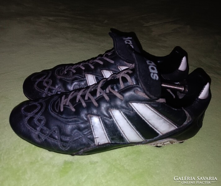 43,5-es vintage adidas Santiago Liga Predator 1996 futballcipő