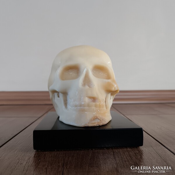 Antik alabástrom faragott koponya / Memento mori