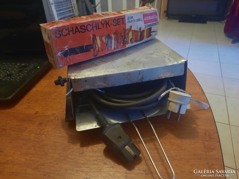 Retro eredeti AKA minigrill,szendvicssütő+saslik készlet