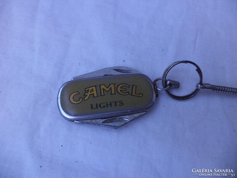 Retro mini kulcstartó bicska (5612)