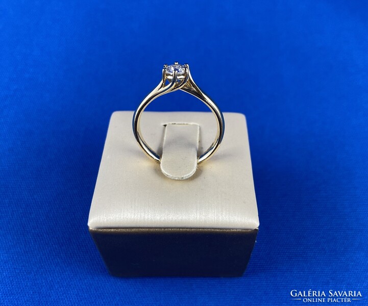 Sárga arany gyűrű 0,50 ct. Briliáns kővel!