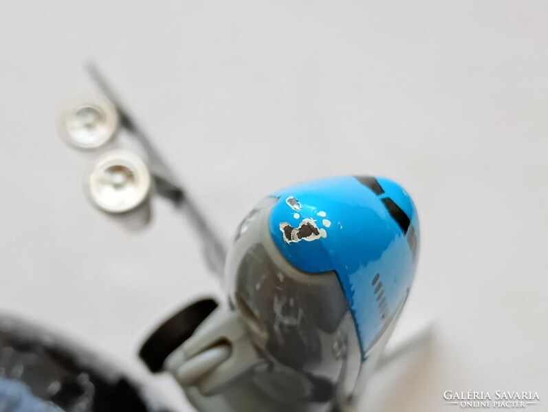 Játék repülőgép Boening 747 Jumbo Jet nyitható ajtókkal 29x16x6cm lendkerekes fém retro