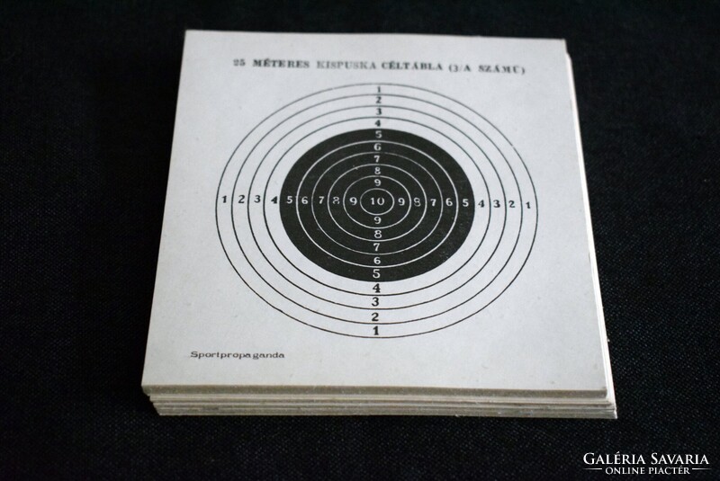 Céltábla 25 méter kispuska , gyorspont lőlap , ( 3 / A számú ) , vadászat , 10cm cél , 13x13