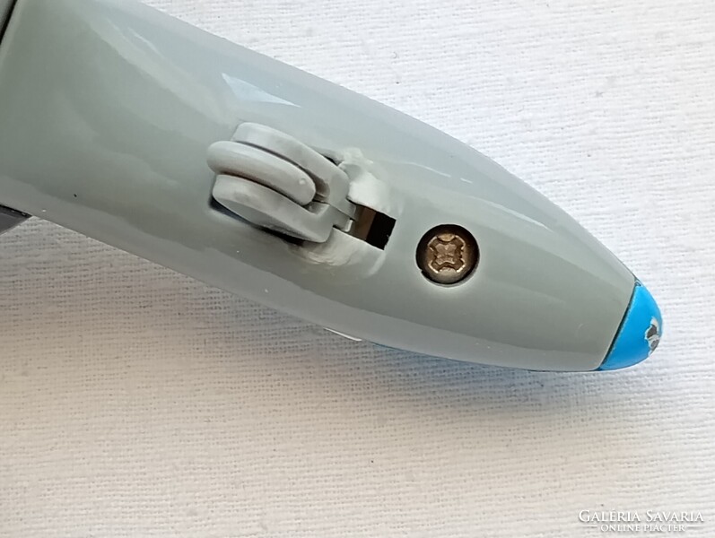 Játék repülőgép Boening 747 Jumbo Jet nyitható ajtókkal 29x16x6cm lendkerekes fém retro