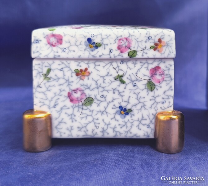 Ritka, Herendi fedeles dobozka. Új, eredeti dobozában. Hibátlan gyűjtői porcelán.