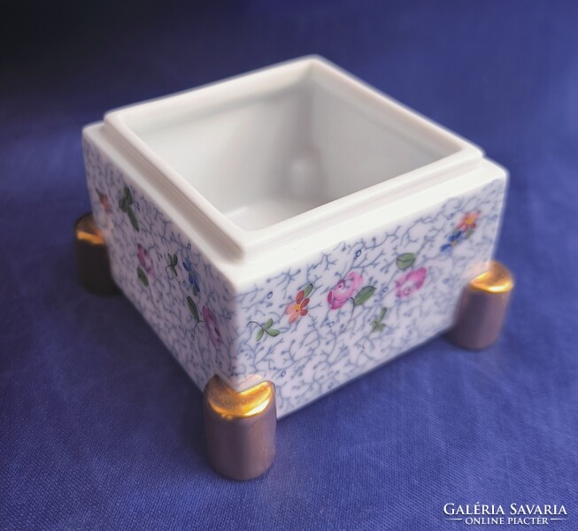 Ritka, Herendi fedeles dobozka. Új, eredeti dobozában. Hibátlan gyűjtői porcelán.