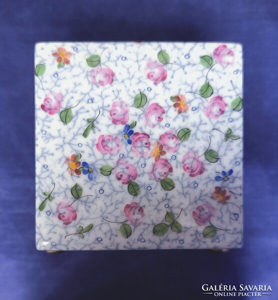 Ritka, Herendi fedeles dobozka. Új, eredeti dobozában. Hibátlan gyűjtői porcelán.