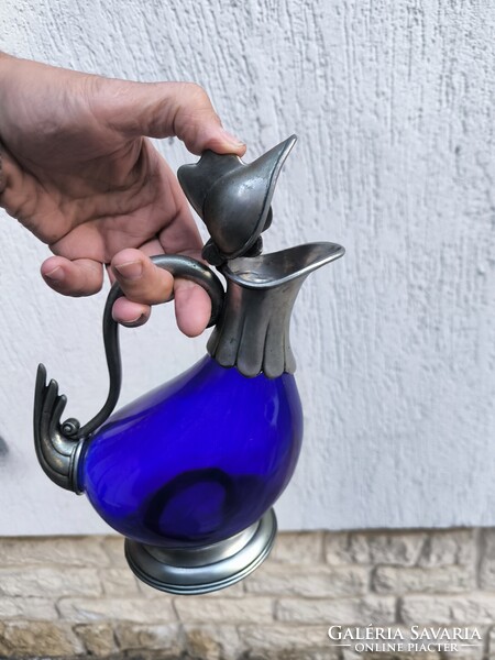 Gyönyörű kobalt kék üveges Kacsa kancsó,Kakas kancsó karaffa dekantàló jelzett fém.