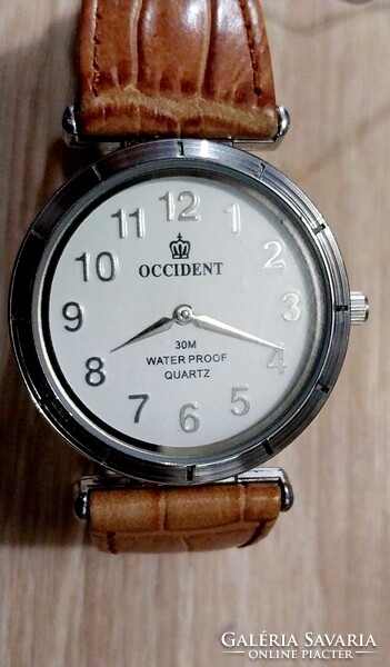 SVÁJCI SZERKEZETŰ KARÓRA ÓRA!