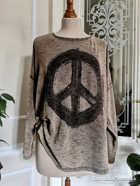 Oversize 42-44-46-os peace pamut kötött pulóver, xxxl olasz póló, kagylógomb, ékkövek, flittetek