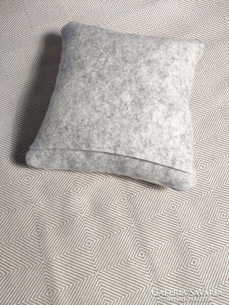 'ÉJFÉLI NAPSÜTÉS' kézzel szőtt díszpárna garnitúra kézzel festett gyapjú fonalból