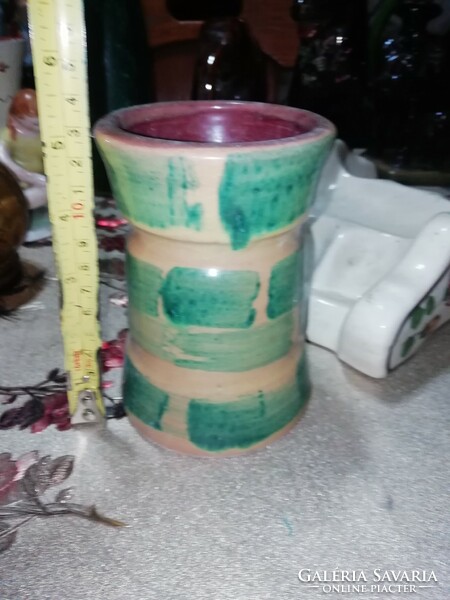 Kerámia váza 39.a képeken látható állapotban van,Akció Aukció több száz termék vegye vigye