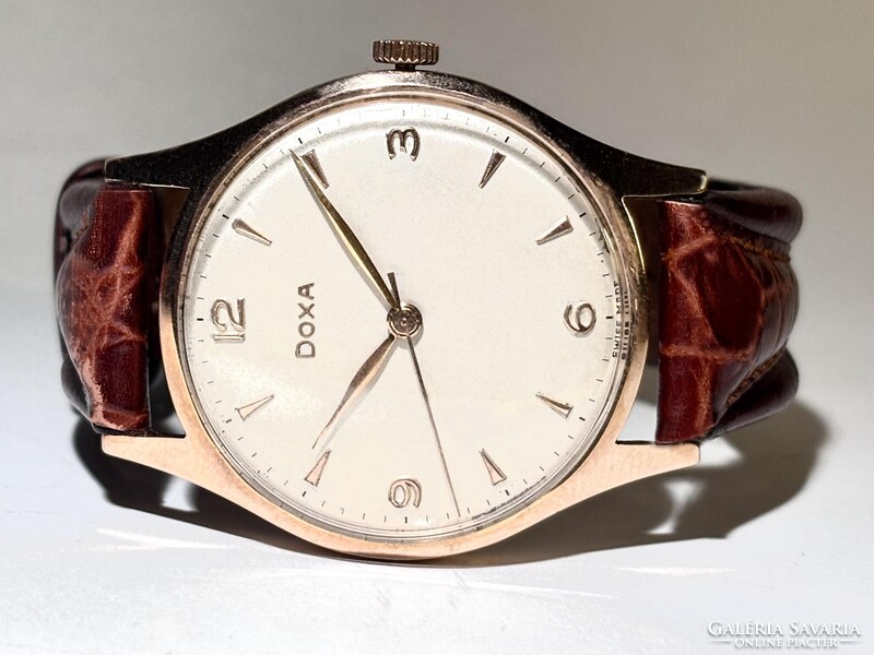 Gyűjteményből hibátlan Arany 14 K Doxa, gyári doboz, Hírsh szíj pontos 36 mm k.n. netto 8.5 gr arany
