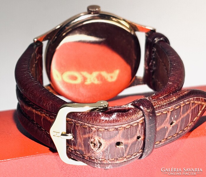 Gyűjteményből hibátlan Arany 14 K Doxa, gyári doboz, Hírsh szíj pontos 36 mm k.n. netto 8.5 gr arany