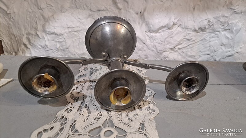 Ón gyertyatartó három ágú