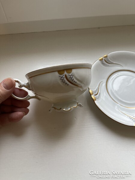 Antik nagyon vékony nagyon finoman kidolgozott teás csésze tányér.