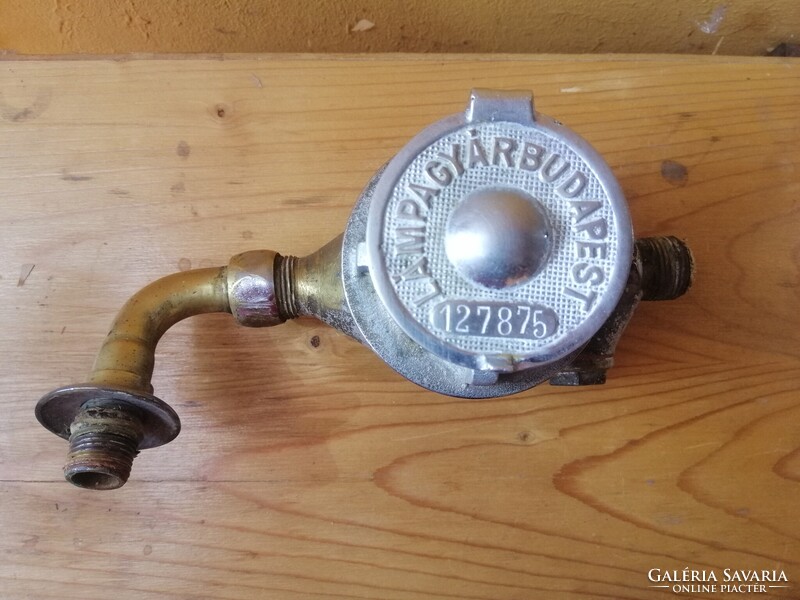 Antik, sárgaréz-öntvény " LÁMPAGYÁR"-i vízóra