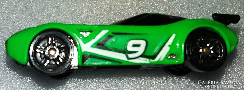 2008. MATTEL - HOT WHEELS - NERVE HAMMER -1 :64 fém kisautó a képek szerint