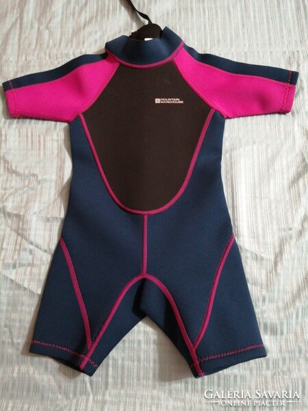 3-4 évesnek neoprén fürdőruha, úszóruha