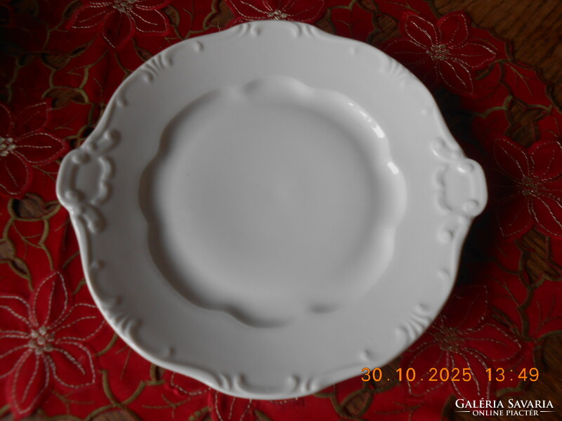 Zsolnay fehér süteményes kínáló tál