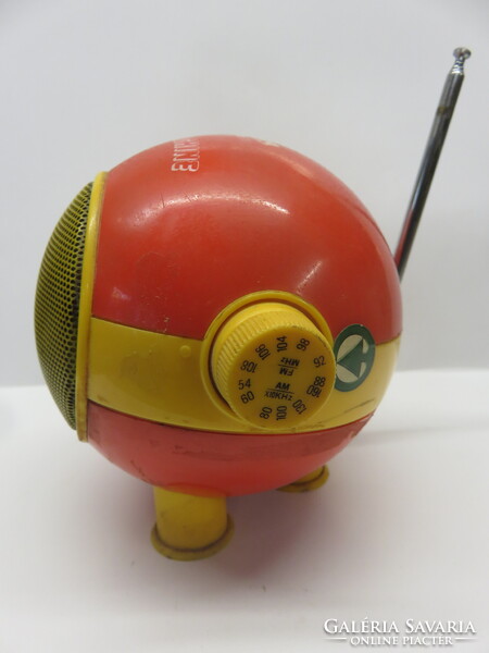 Vintage-Retro Audioton Junior Line Soun Machine Design "Űrlény" AM-FM Rádió 1991