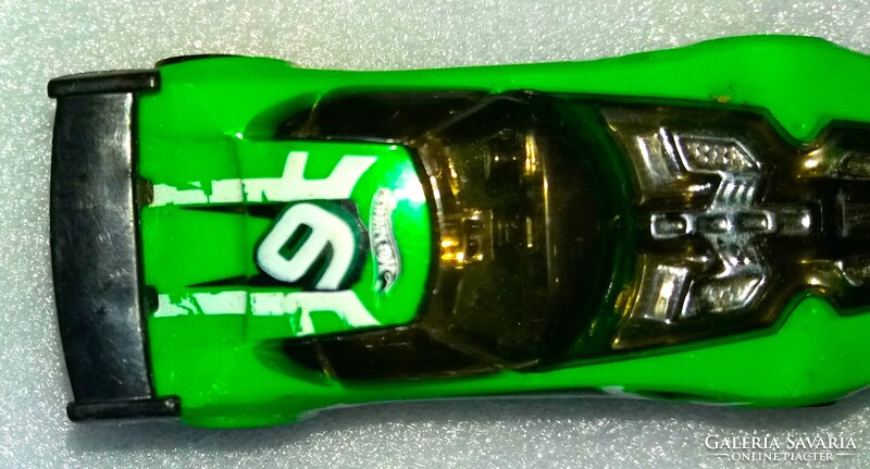 2008. MATTEL - HOT WHEELS - NERVE HAMMER -1 :64 fém kisautó a képek szerint