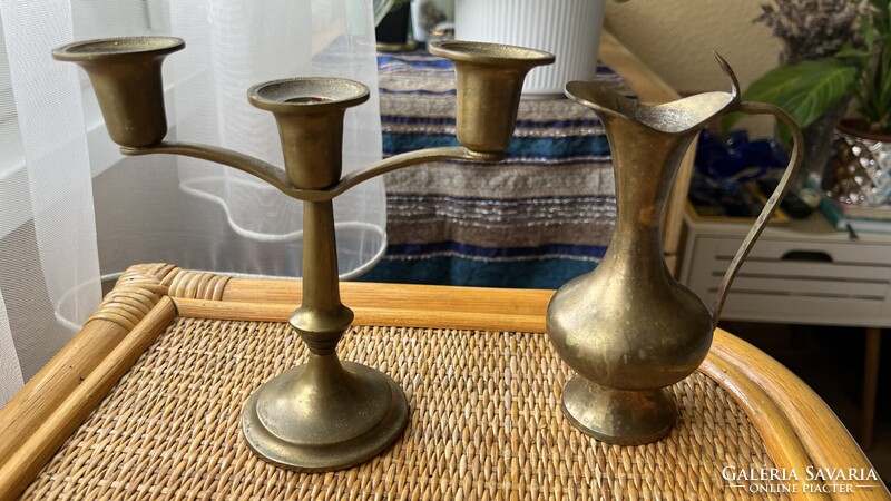 Réz gyertyatartó és réz karaffa