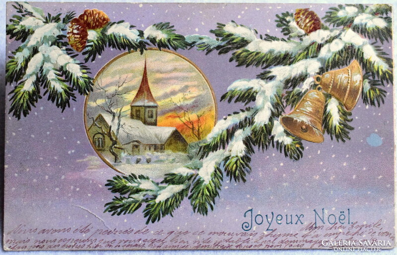 Antik dombornyomott Karácsonyi képeslap  - havas fenyőág , téli táj ,arany harang