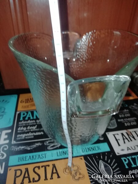 Régi üveg váza különleges darab Sok Aukció és Akciók Vegye Vigye