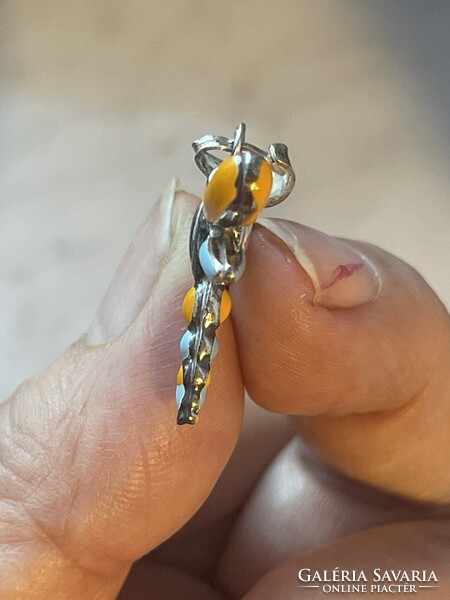 Gyönyörű ezüst szitakötő medál zománc festéssel  valóságban sokkal szebb.