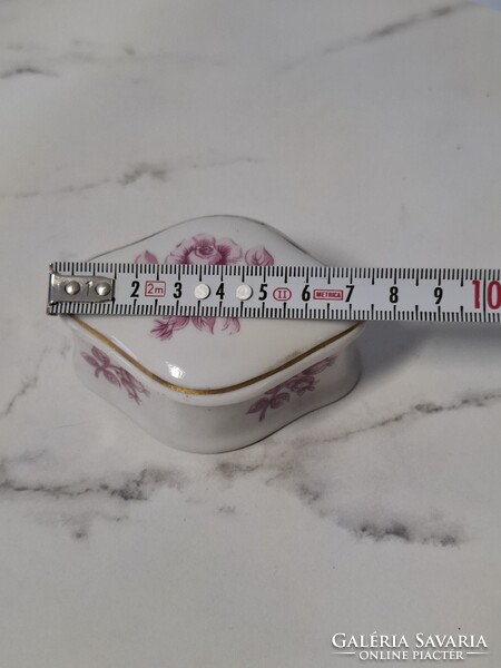 Hollóházi porcelán kis bonbonier