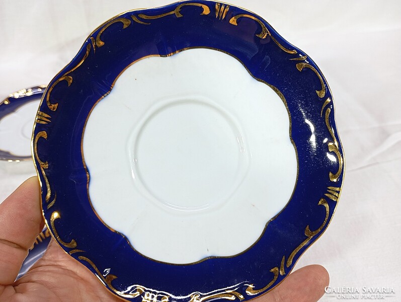 Zsolnay Pompadour III kávéscsészék TOP állapotban, sérülésmentesek.