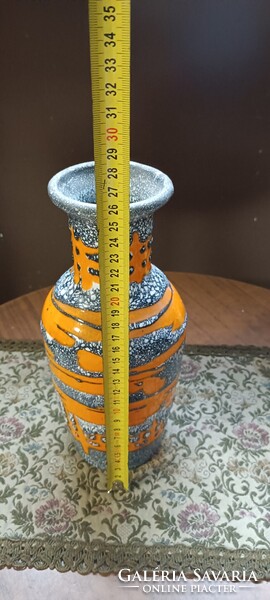 Iparművészeti kerámia váza