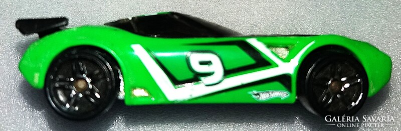 2008. MATTEL - HOT WHEELS - NERVE HAMMER -1 :64 fém kisautó a képek szerint