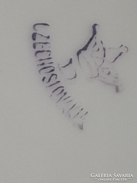 Cseh szoknyás ibolyás bögre