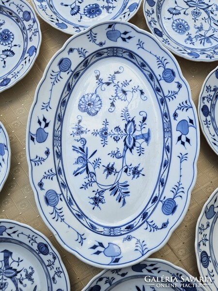 Meisseni pecsenyés plusz tányérok kobaldkék színben