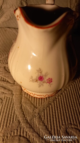 Régi zsolnay virágos tejkiöntő