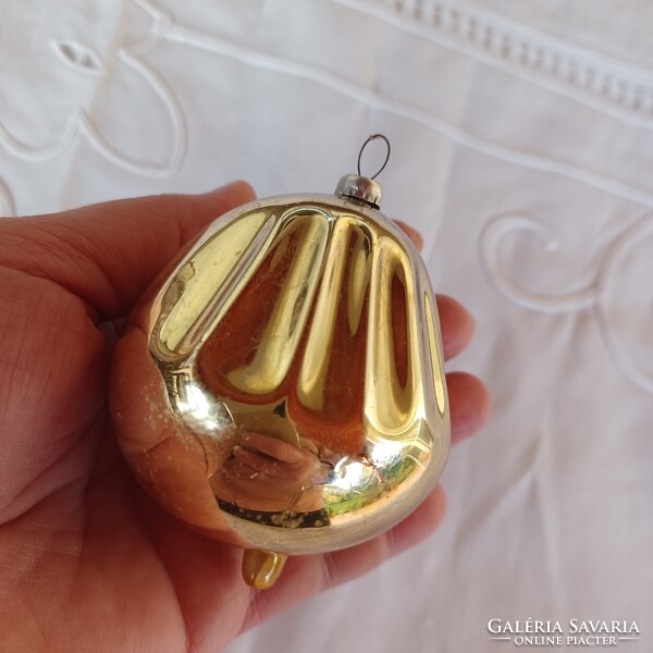 Régi karácsonyfadísz-arany színű, fújt üveg lampion