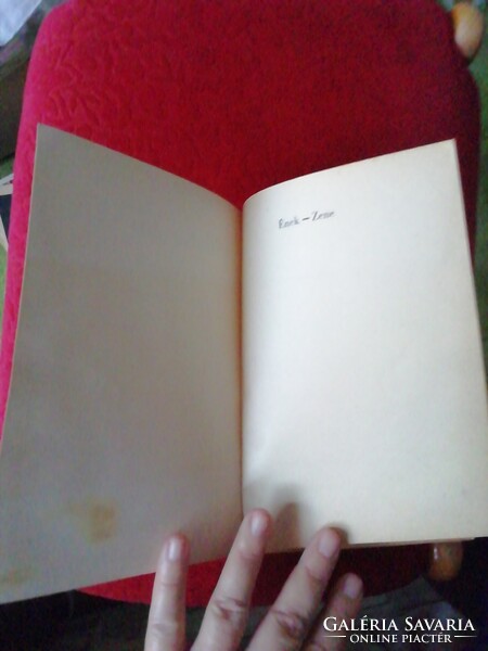 Régi Ének-zene a gimnáziumok  1.  osztálya számára  1966. Tankönyvkiadó .  nagyon jó állapotú