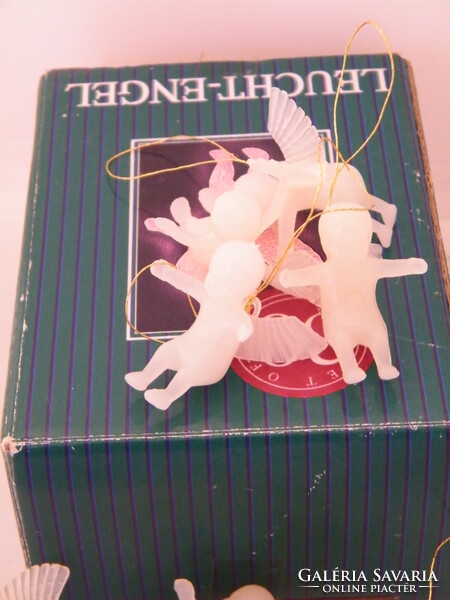 Sötétben világító, foszforeszkáló kis angyal figura karácsonyfadíszek 15 db