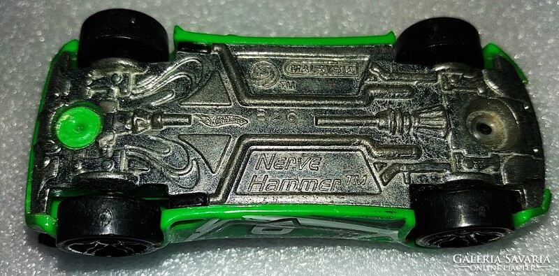 2008. MATTEL - HOT WHEELS - NERVE HAMMER -1 :64 fém kisautó a képek szerint