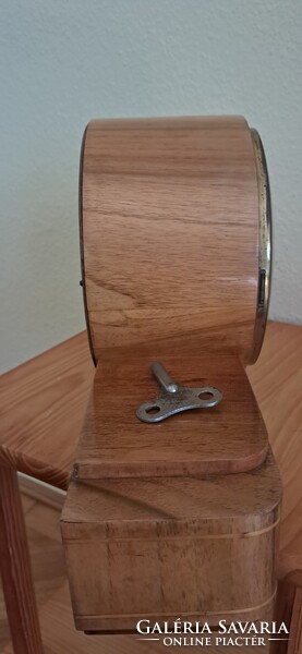 MOM Art deco kandalló óra