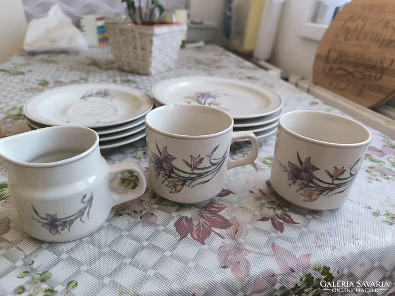 Kerámia  csésze, kistányér, süteményes tányér eladó!