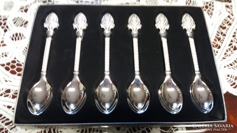 Ezüstözött kiskanál 6db. (20206)