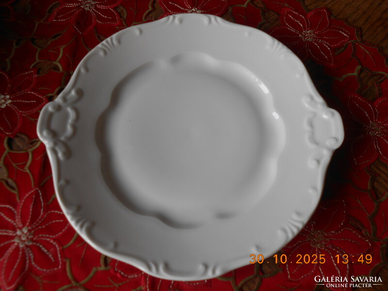 Zsolnay fehér süteményes kínáló tál