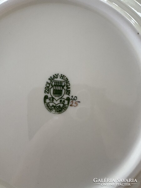 Vadonatúj Zsolnay „Pillangós” étkészlet – teás-, kompótos- és süteménykészlet, gyertyatartó